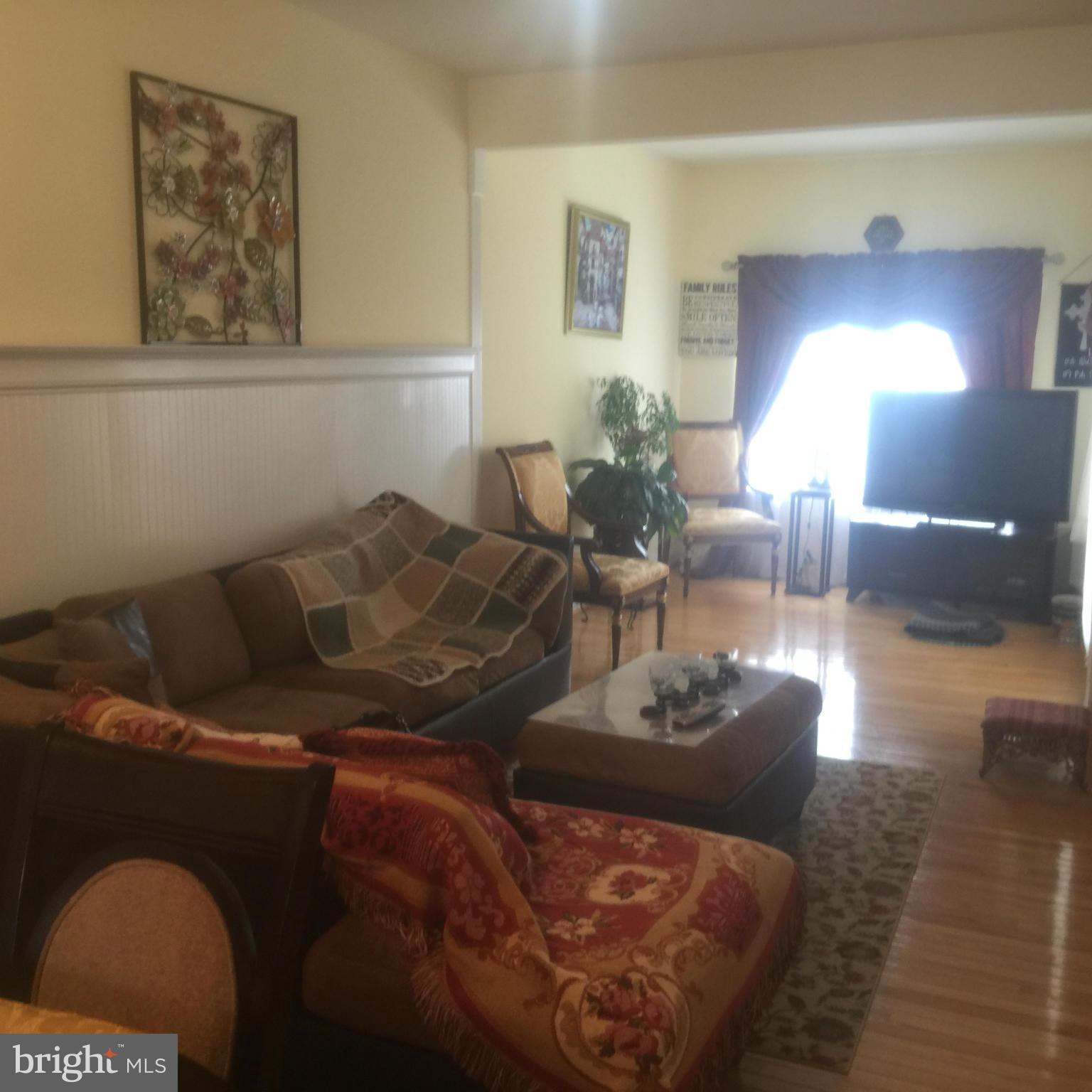 RIVER OAKS - Residential