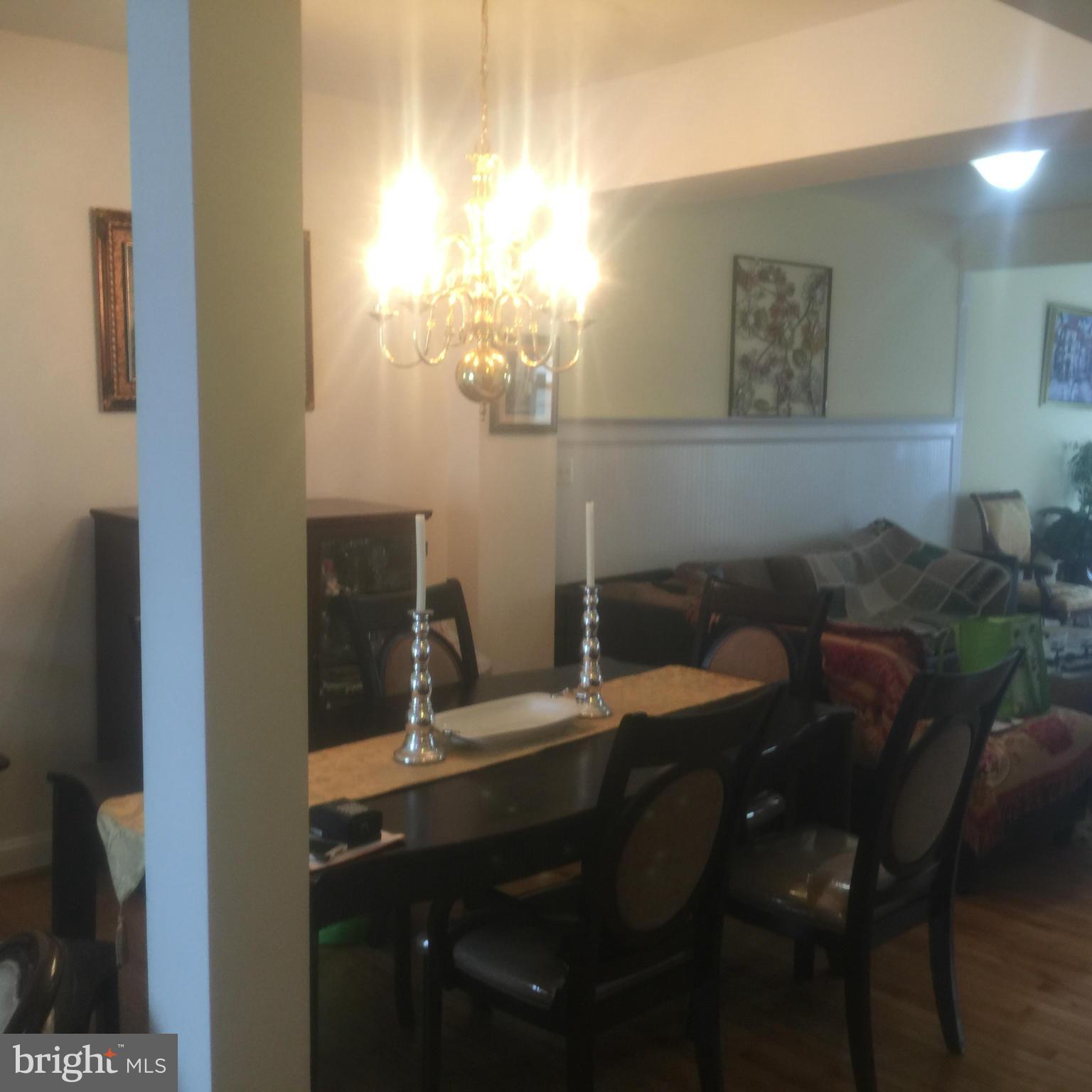 RIVER OAKS - Residential