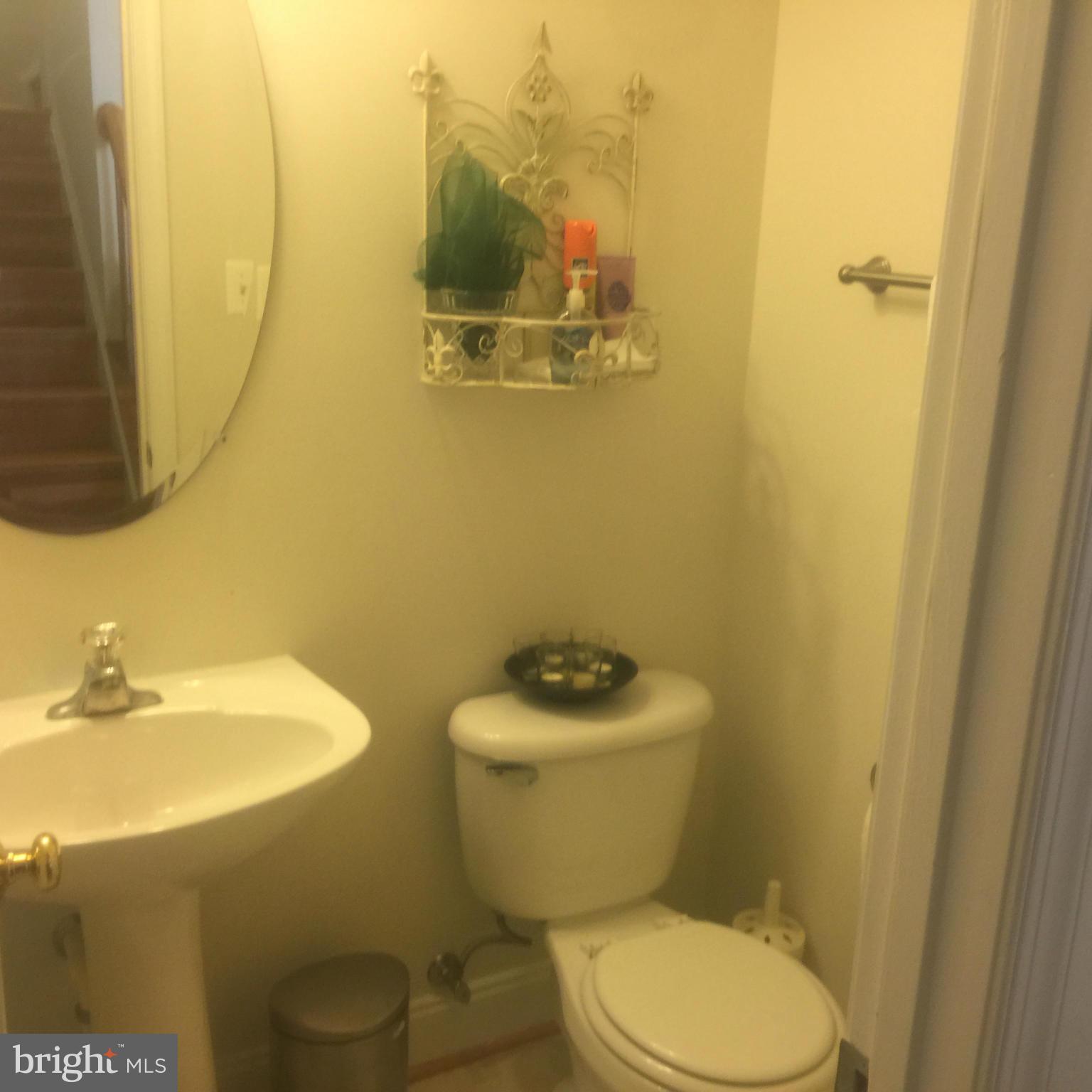 RIVER OAKS - Residential