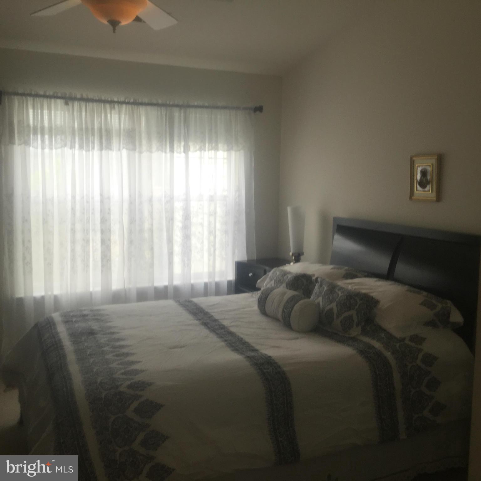 RIVER OAKS - Residential