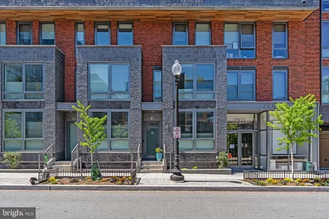 MLS: DCDC2195866