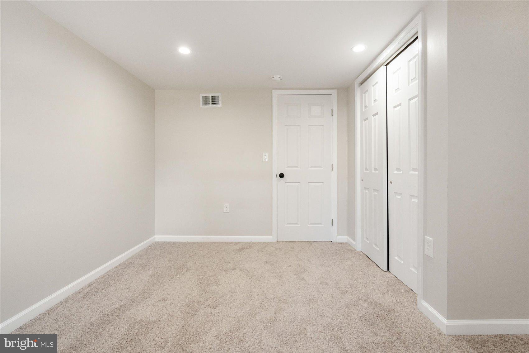 OLIVER - Residential