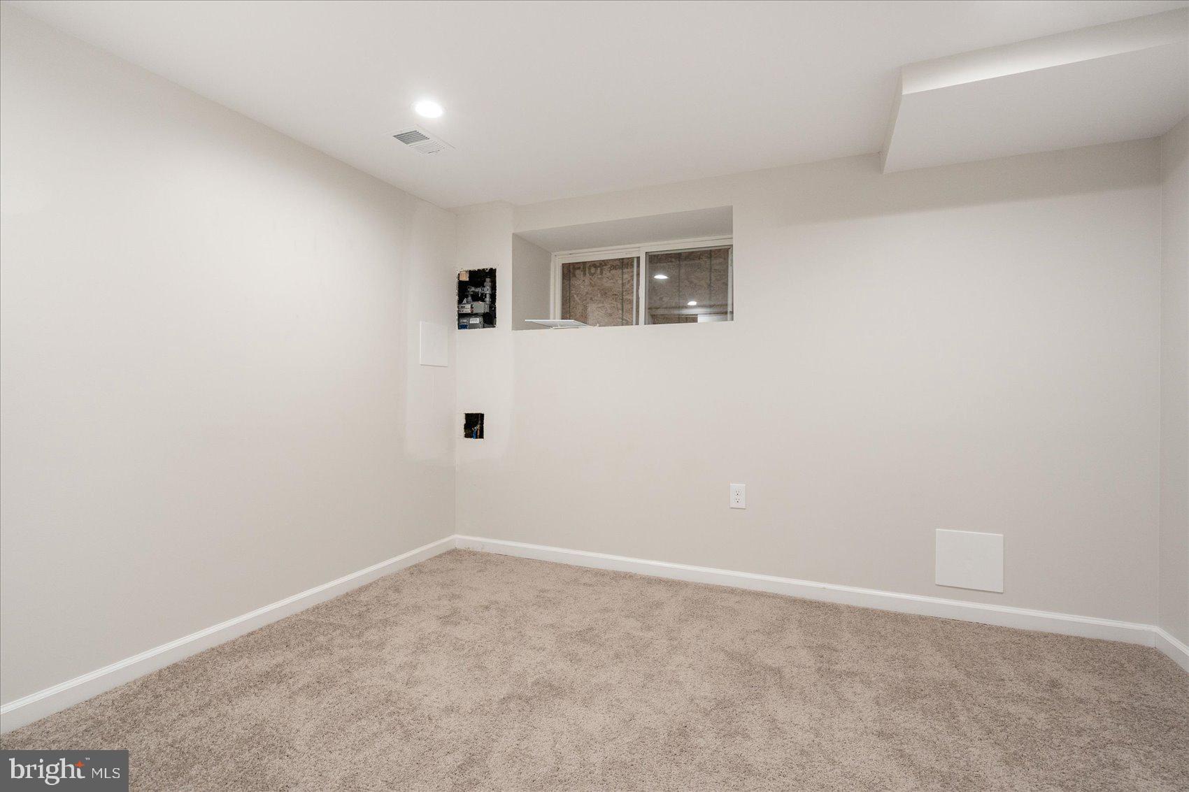 OLIVER - Residential