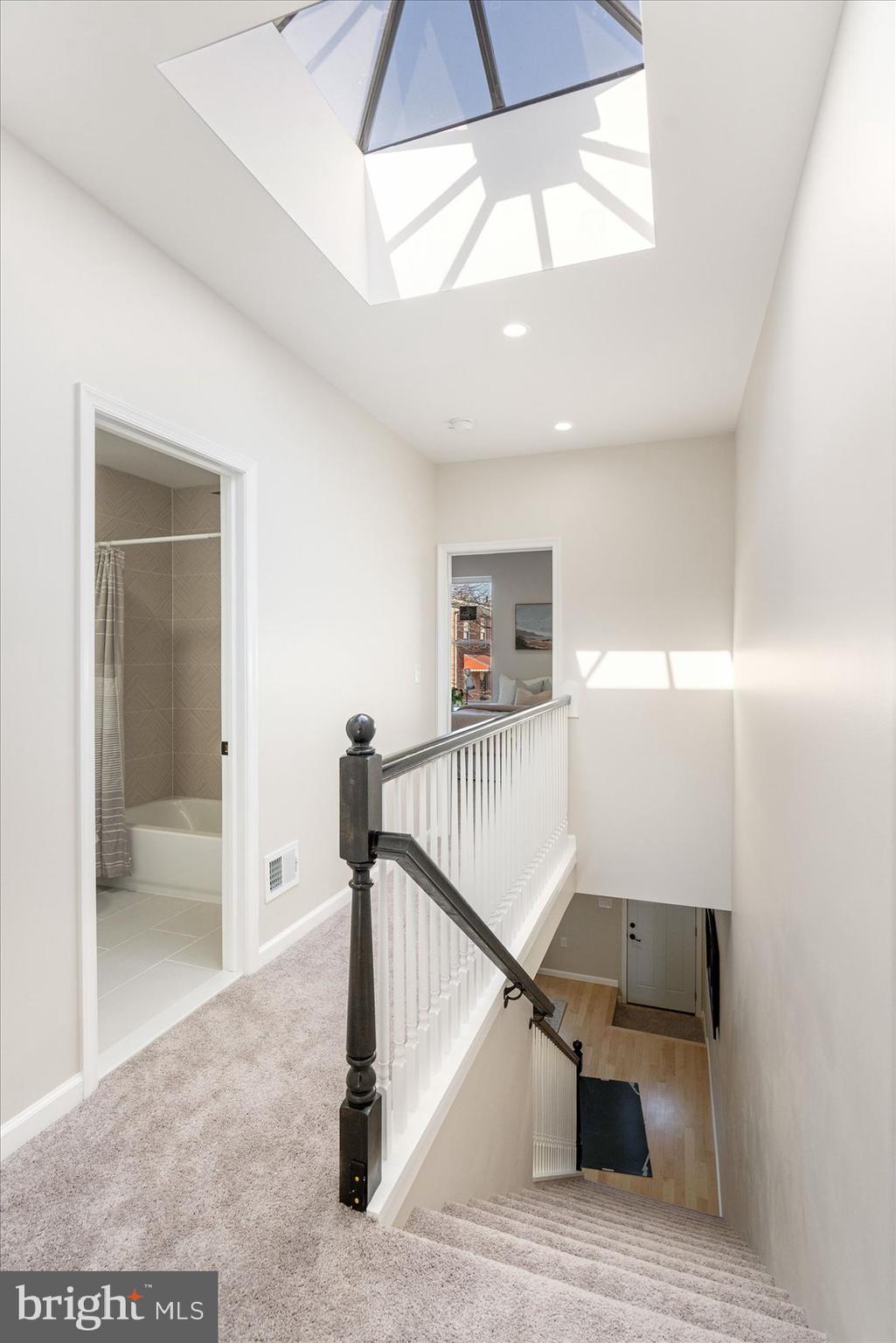 OLIVER - Residential
