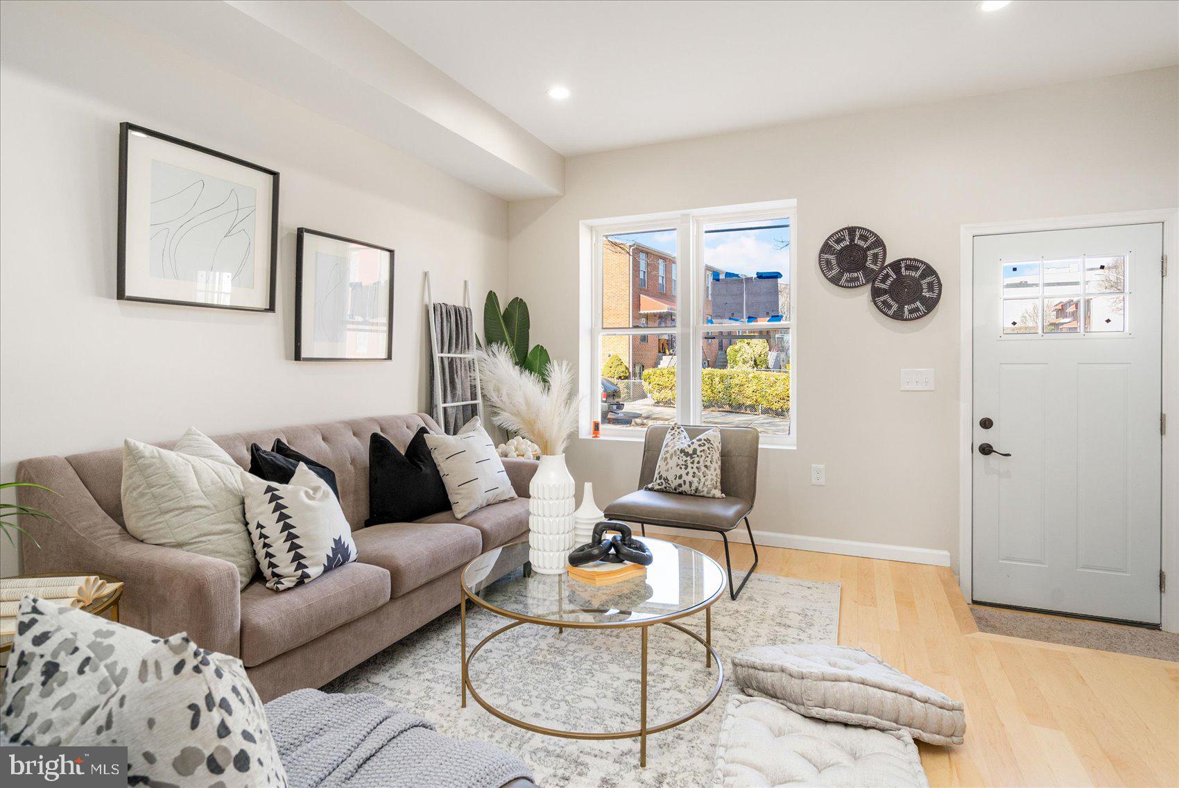 OLIVER - Residential