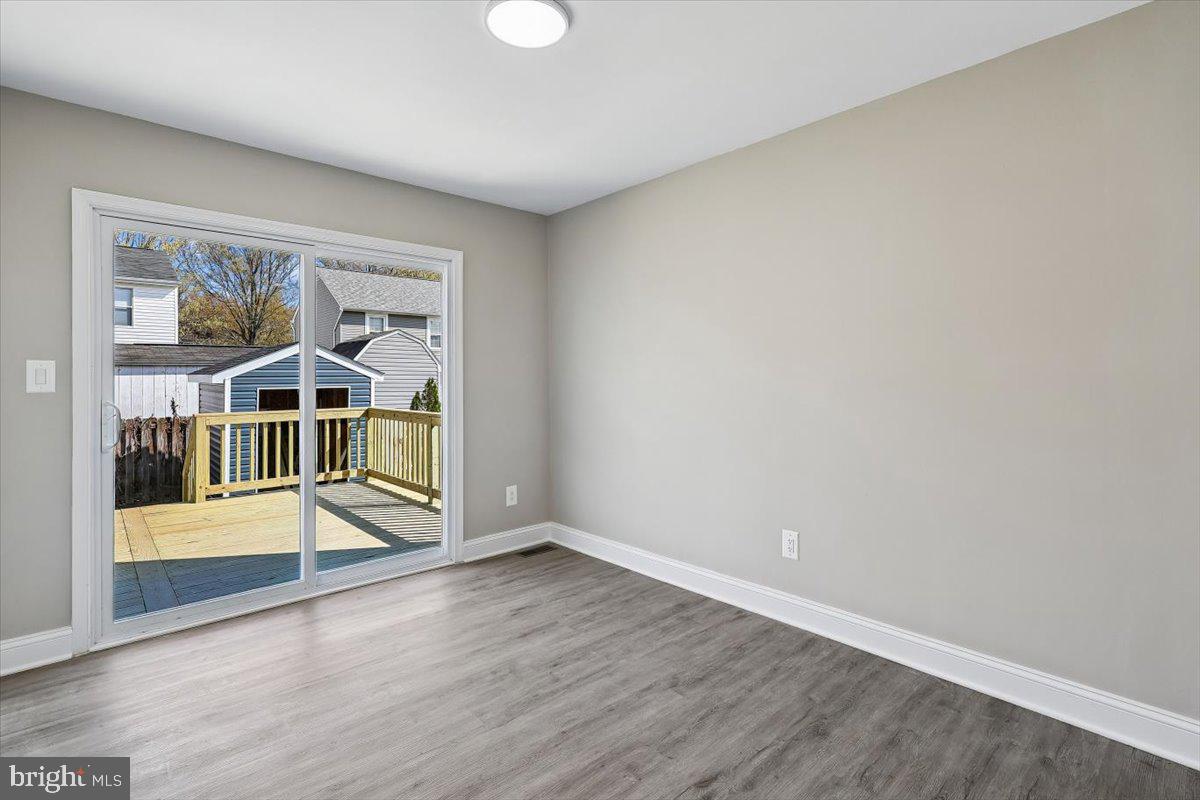 CEDAR HURST ON THE BAY - Residential