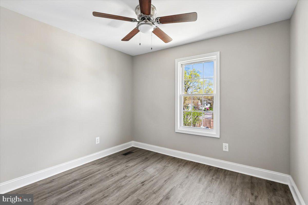 CEDAR HURST ON THE BAY - Residential