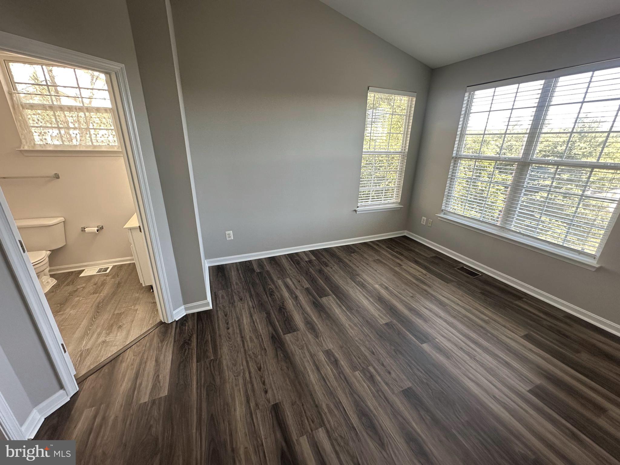 HAMPSHIRE HALL CONDO - Residential Lease