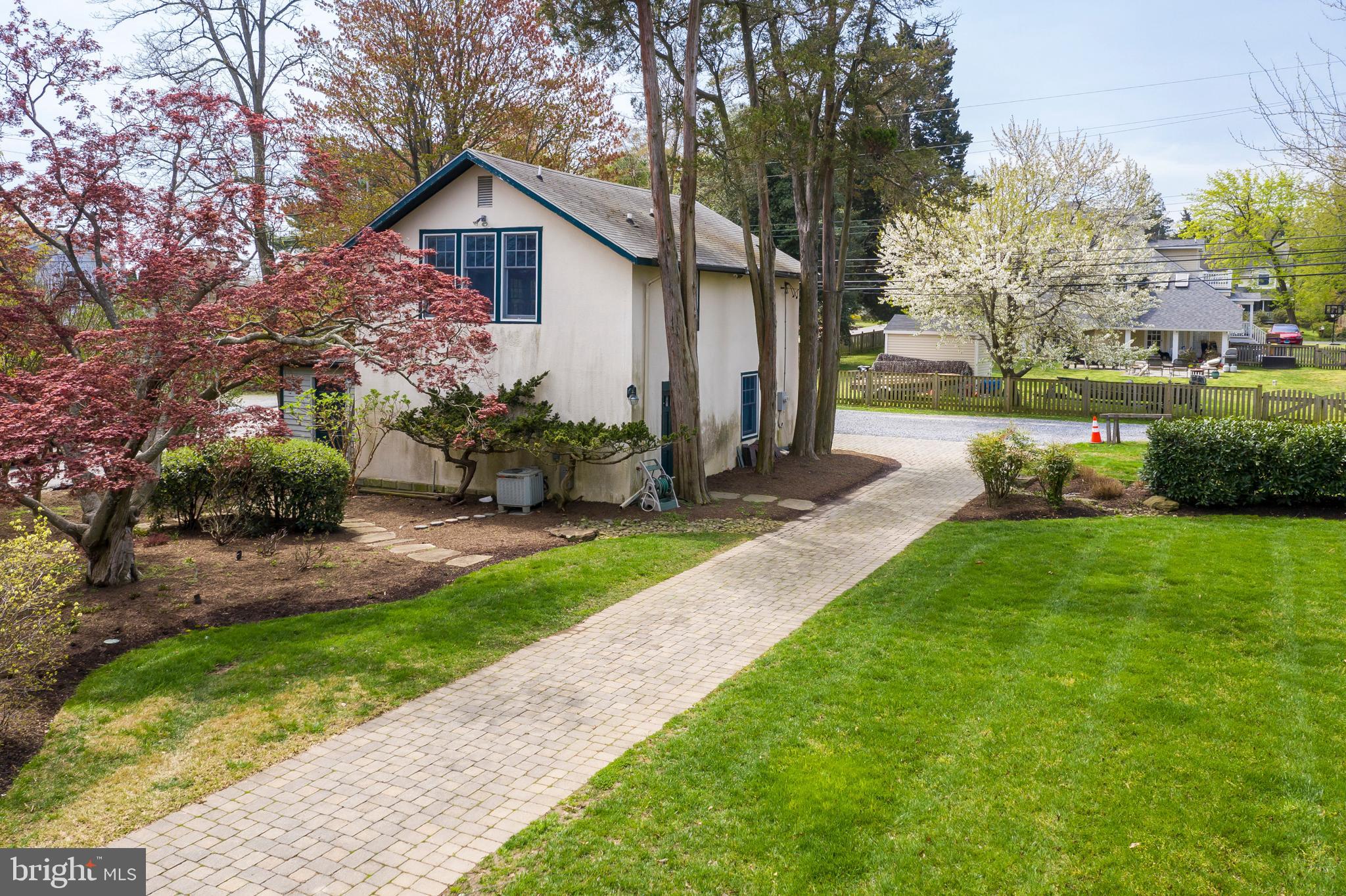 BAY RIDGE - Residential