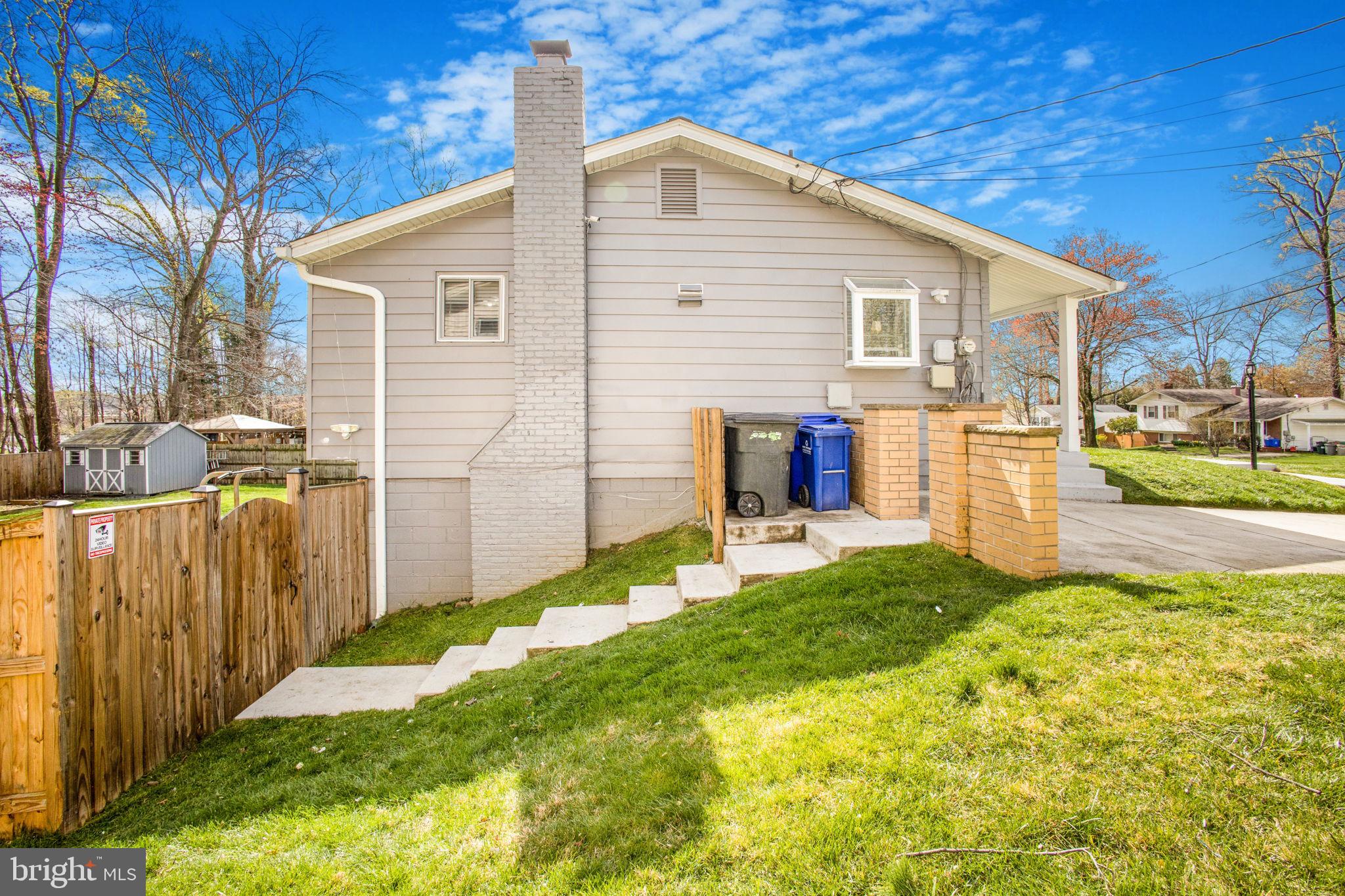 WHEATON WOODS - Residential