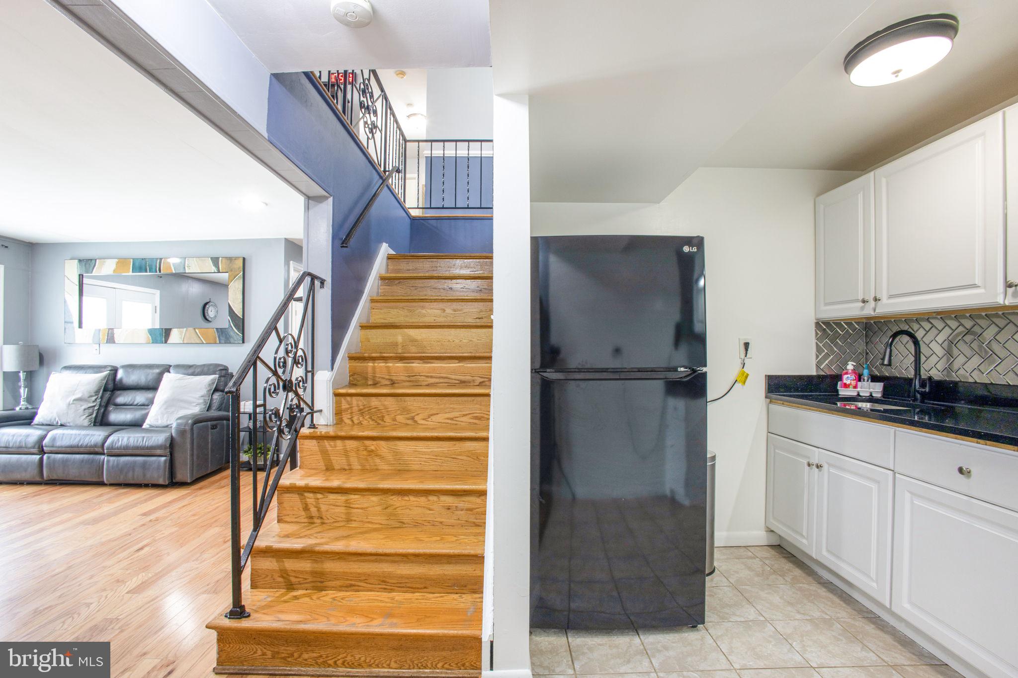 WHEATON WOODS - Residential