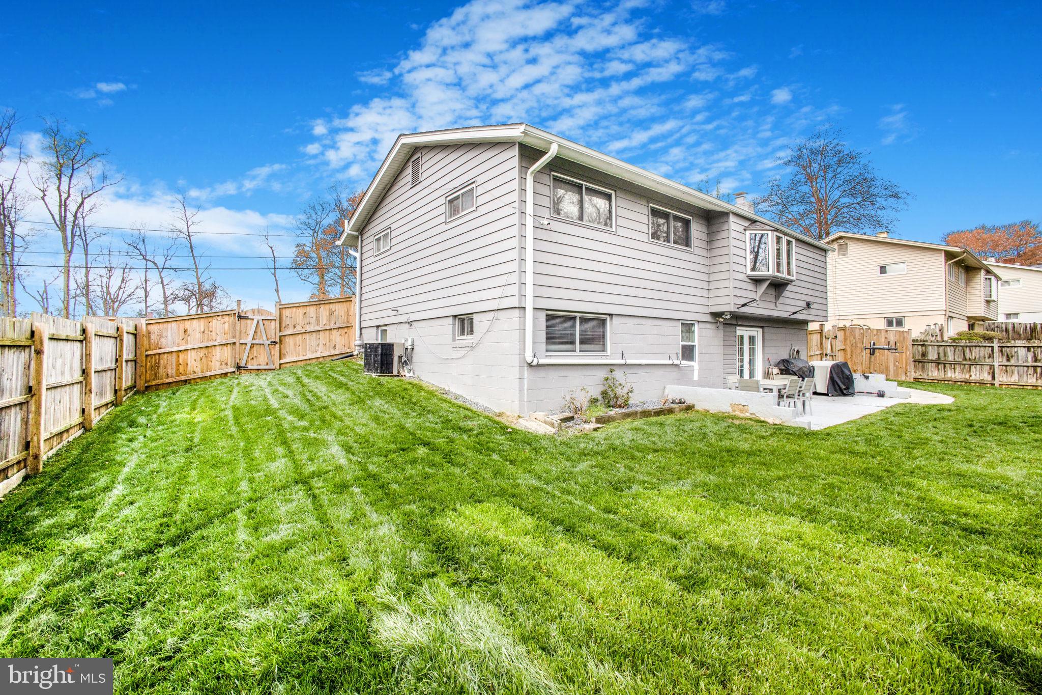 WHEATON WOODS - Residential