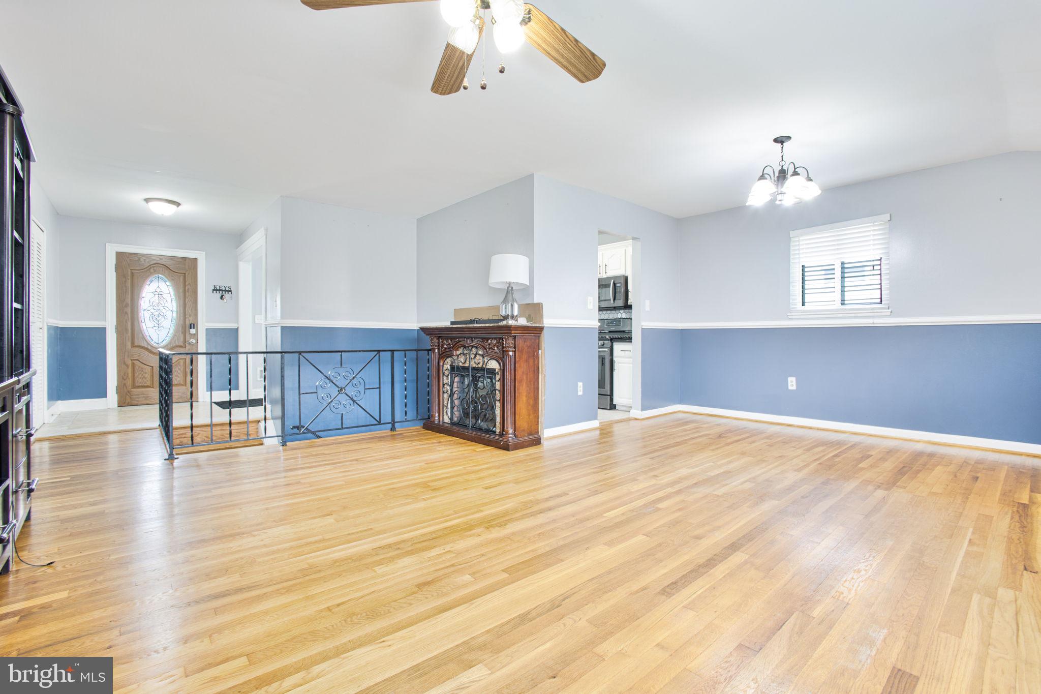 WHEATON WOODS - Residential