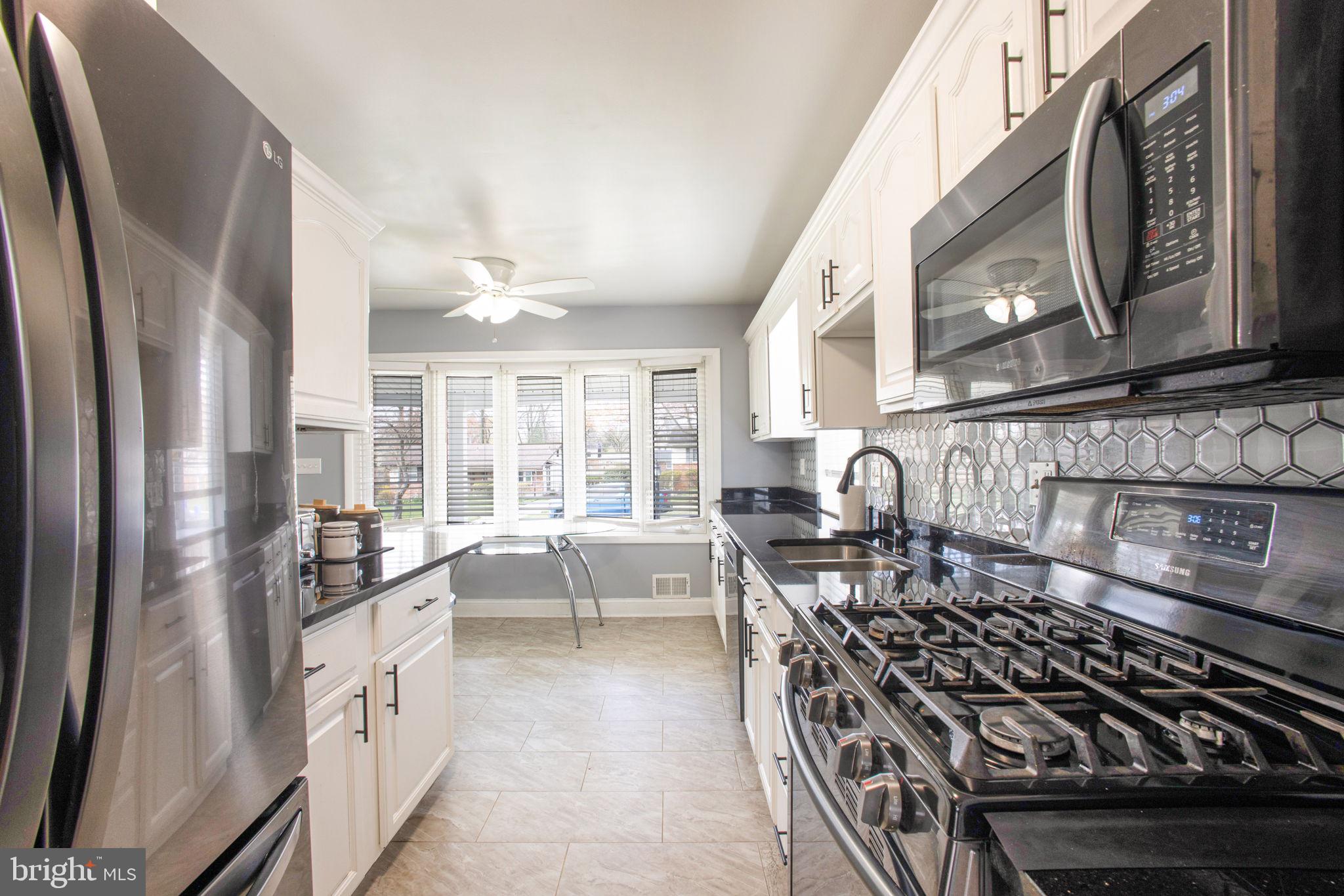 WHEATON WOODS - Residential