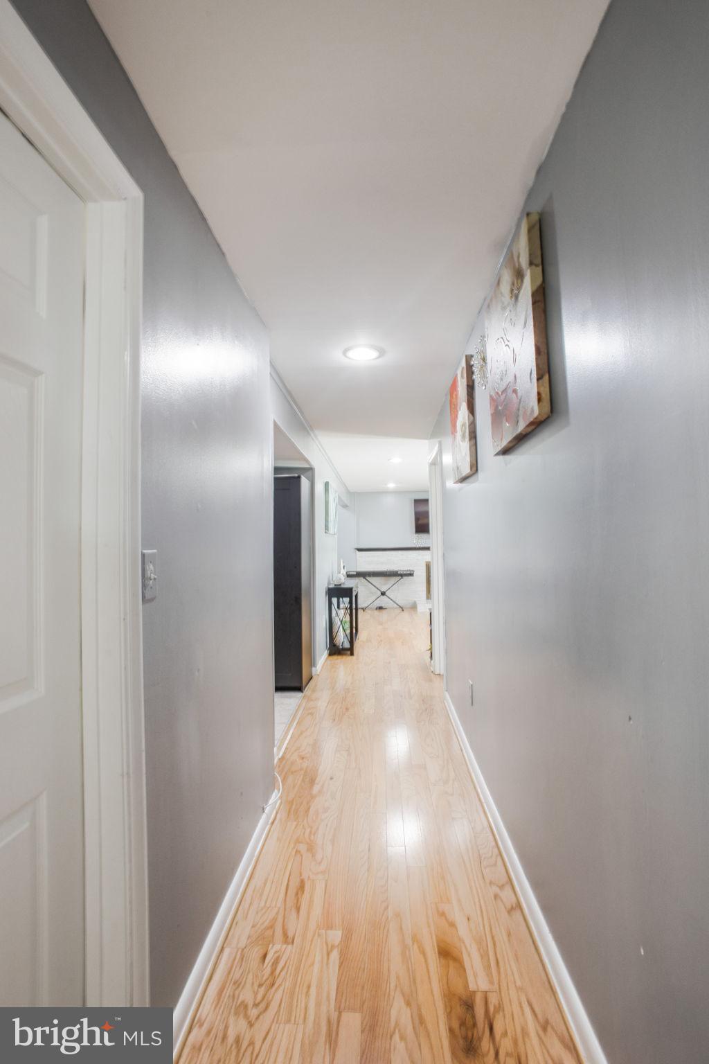 WHEATON WOODS - Residential