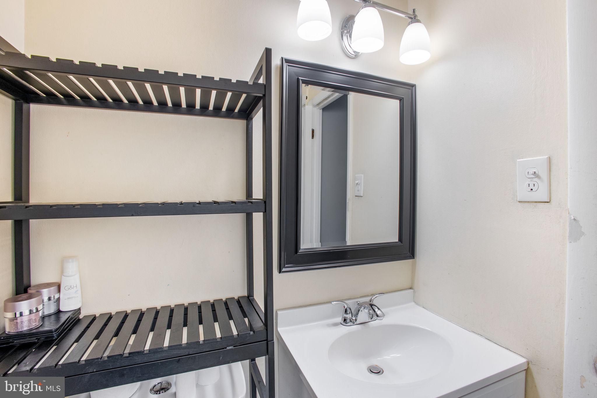 WHEATON WOODS - Residential