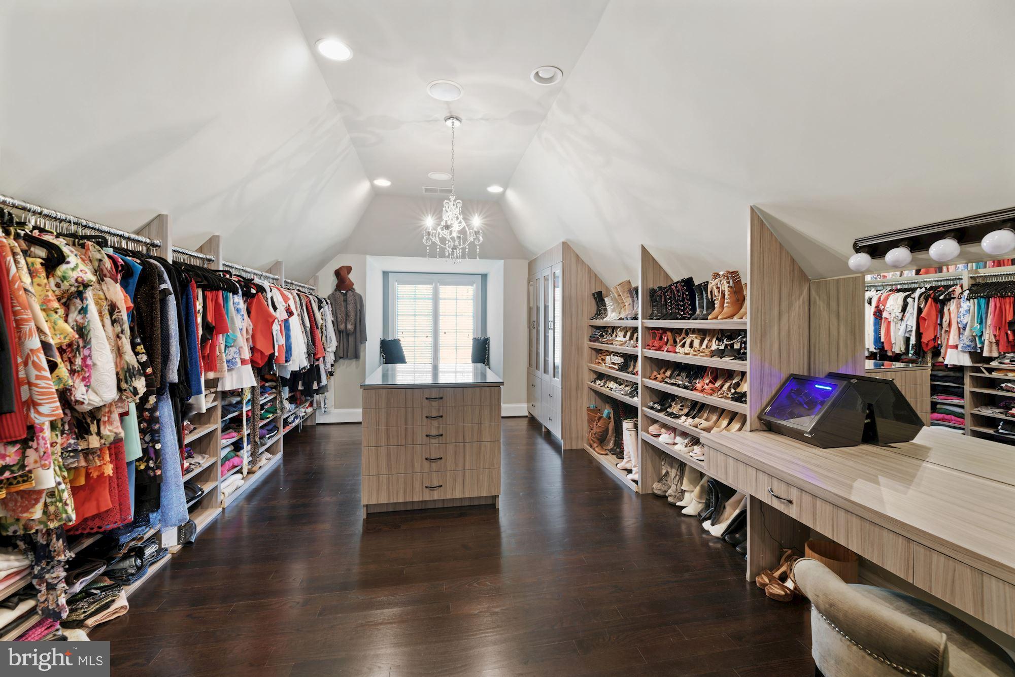 SPRINGHAVEN ESTATES - Residential