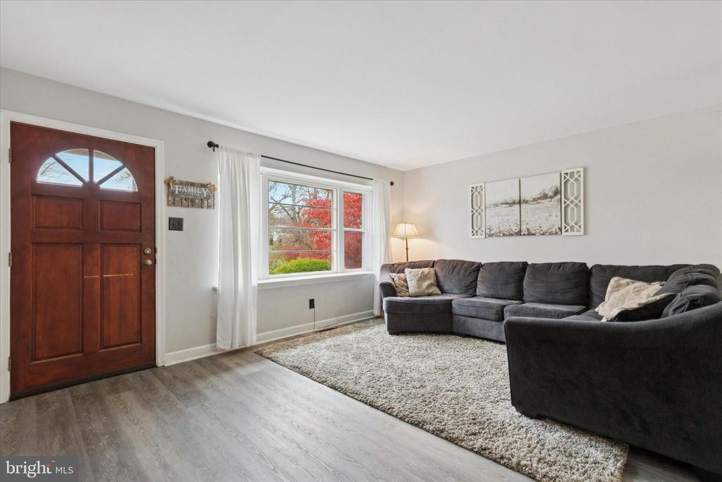 Photo of 108 Devon Road, CHALFONT, PA 18914 (MLS # PABU2109570)