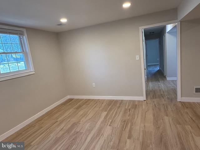 CHALET WOODS - Residential Lease