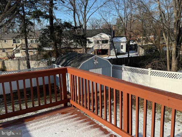 CHALET WOODS - Residential Lease