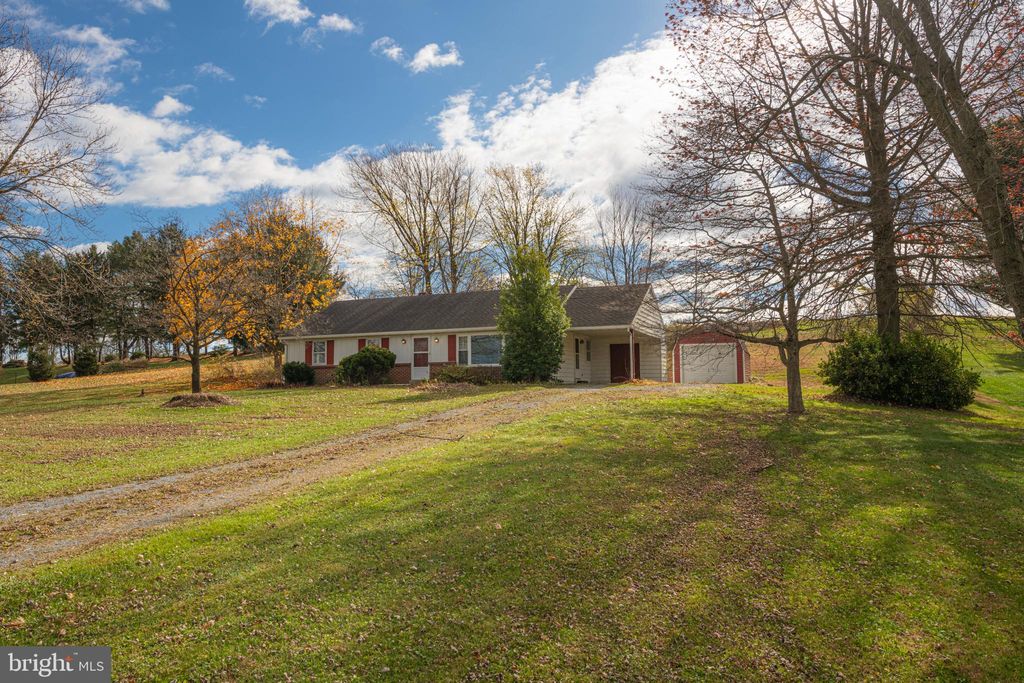 Photo of 934 Orchard Road, WILLOW STREET, PA 17584 (MLS # PALA2079596)