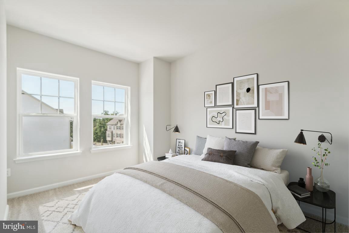 DAMASCUS VILLAGE - Residential