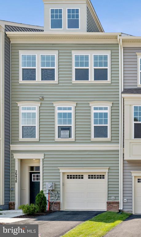 DAMASCUS VILLAGE - Residential