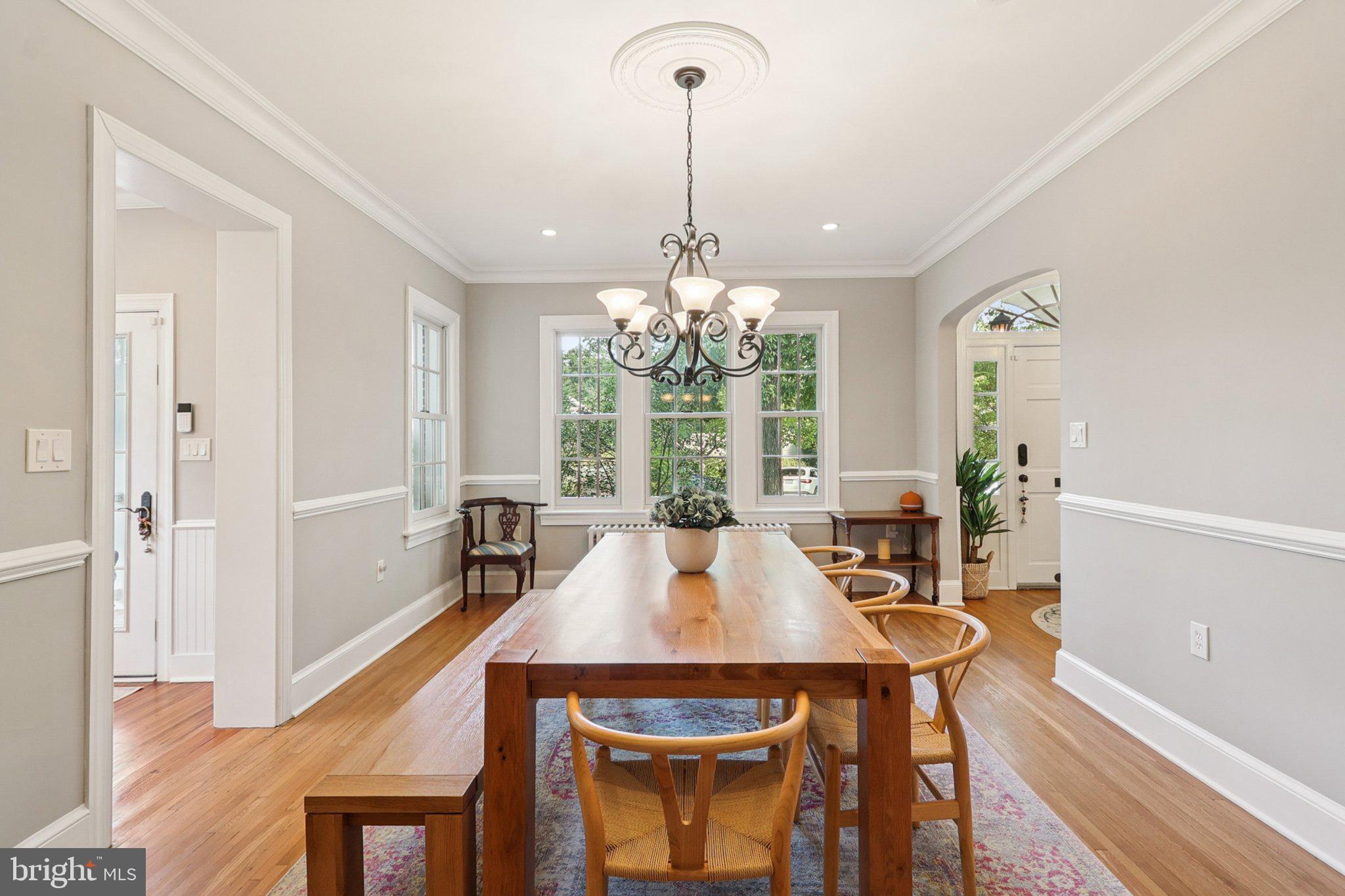 ARLINGTON RIDGE - Residential