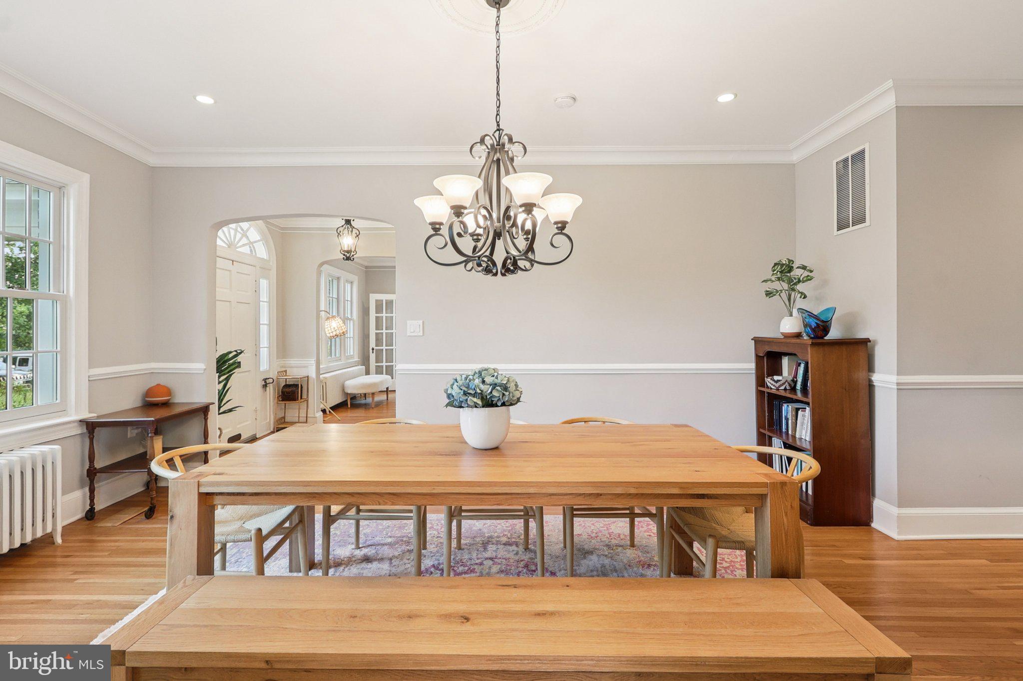 ARLINGTON RIDGE - Residential