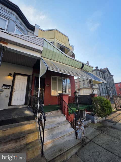 Townhouse For Sale - 2633 N 28th Street<br/> PHILADELPHIA, PA 19132