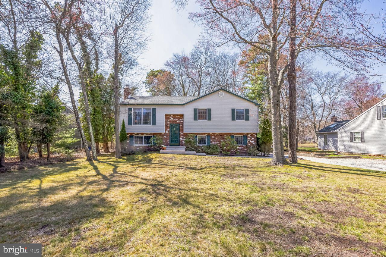 18 FRIAR TUCK DRIVE