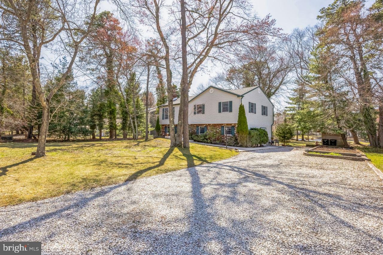 18 FRIAR TUCK DRIVE