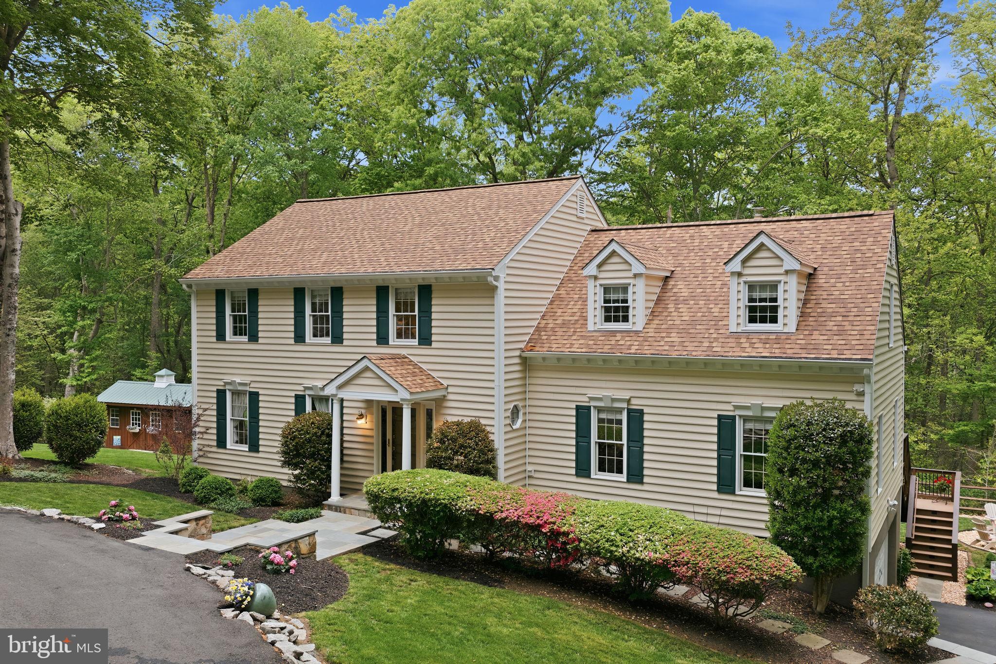 OCCOQUAN OAKS - Residential