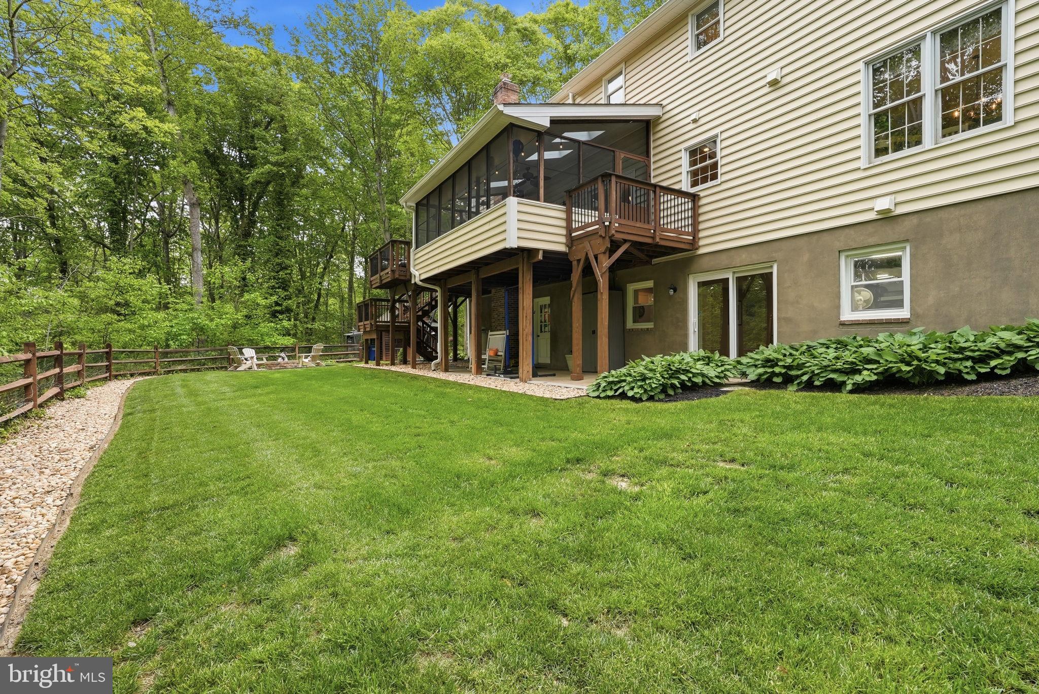 OCCOQUAN OAKS - Residential