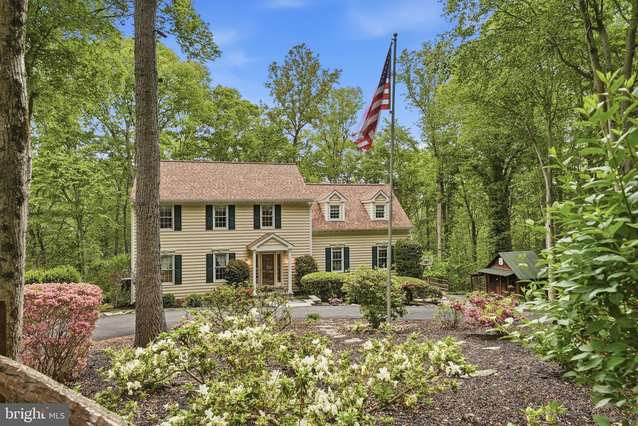 OCCOQUAN OAKS - Residential