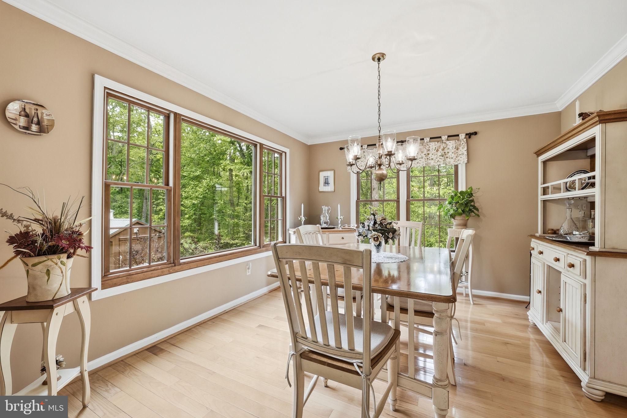 OCCOQUAN OAKS - Residential