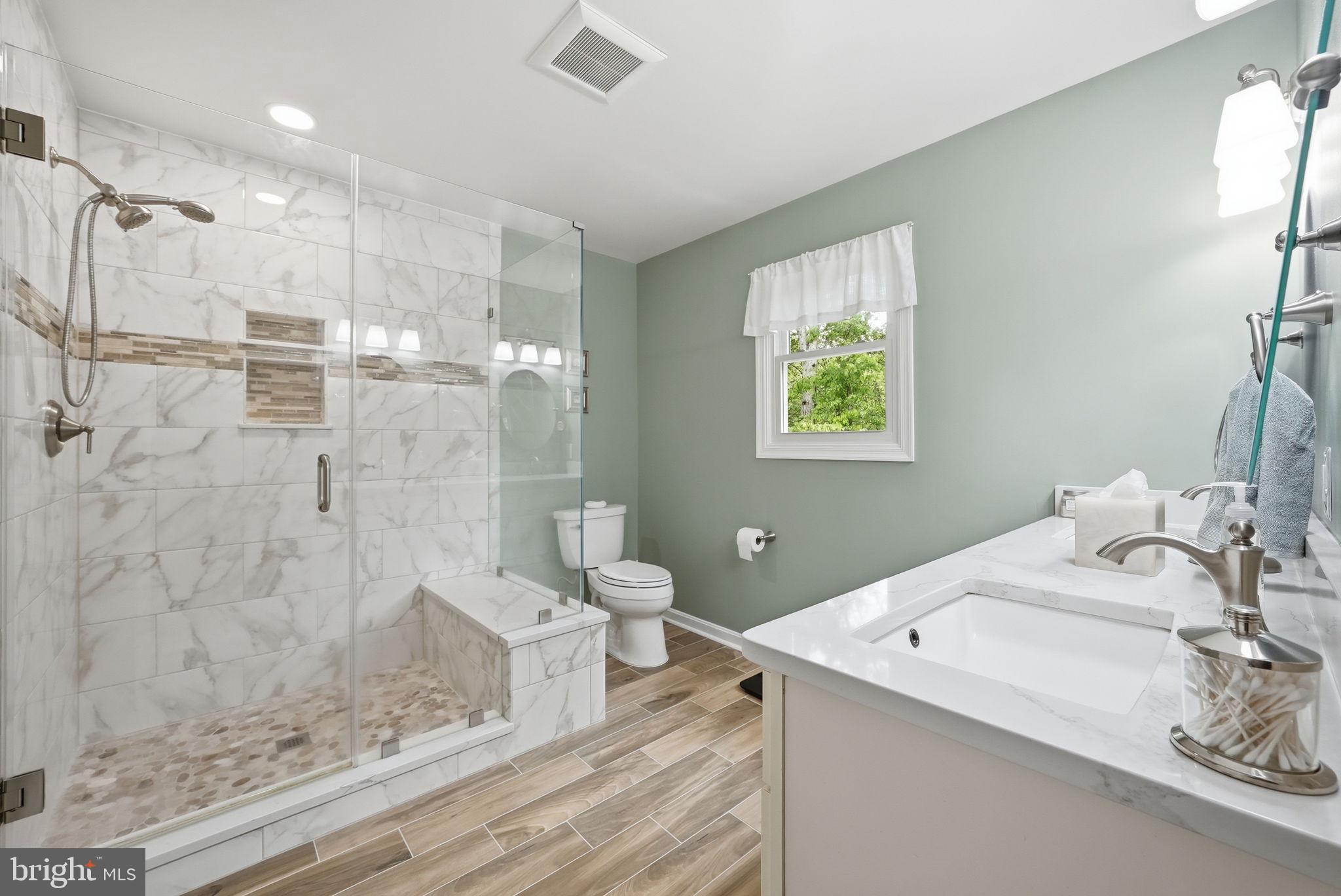 OCCOQUAN OAKS - Residential