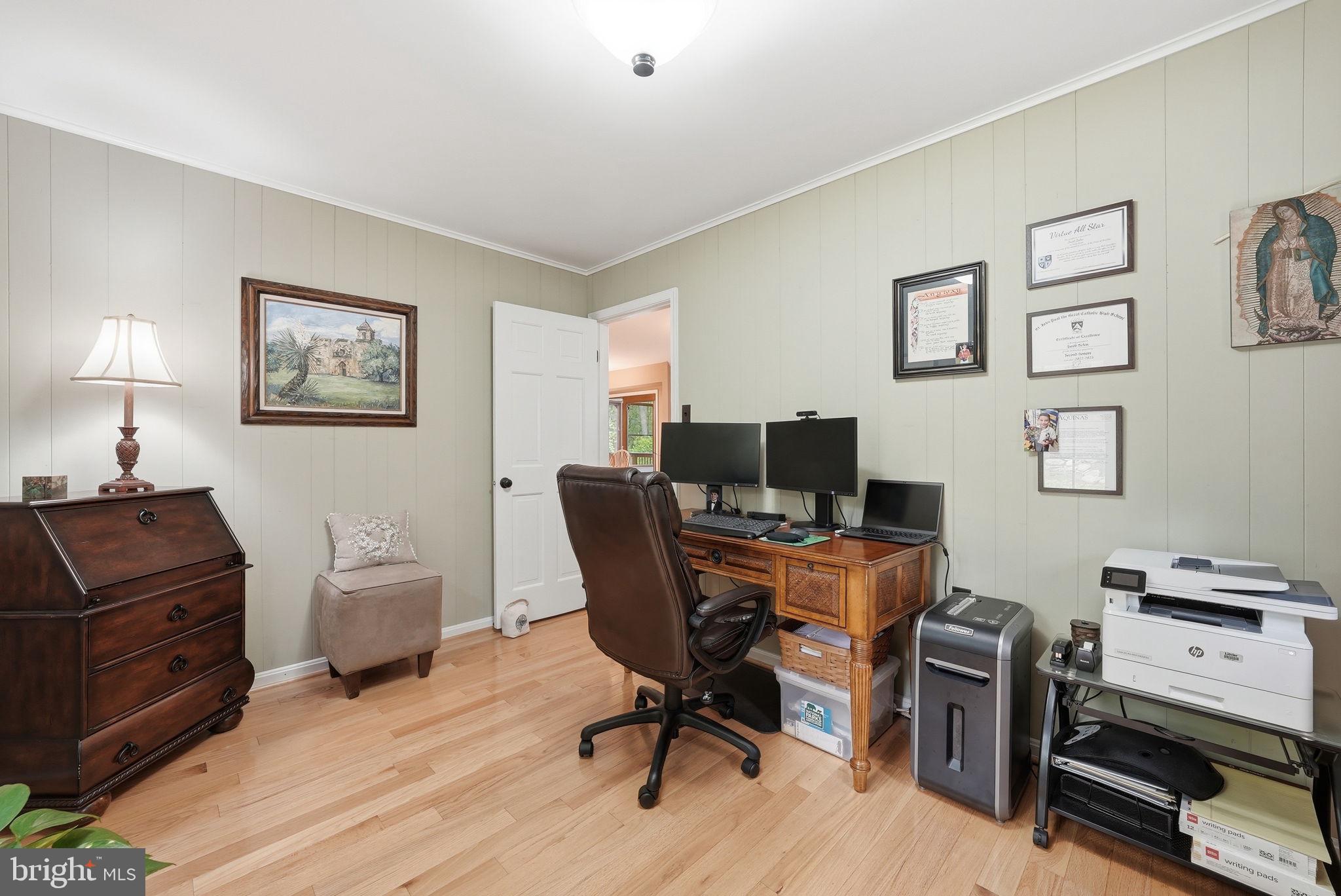OCCOQUAN OAKS - Residential