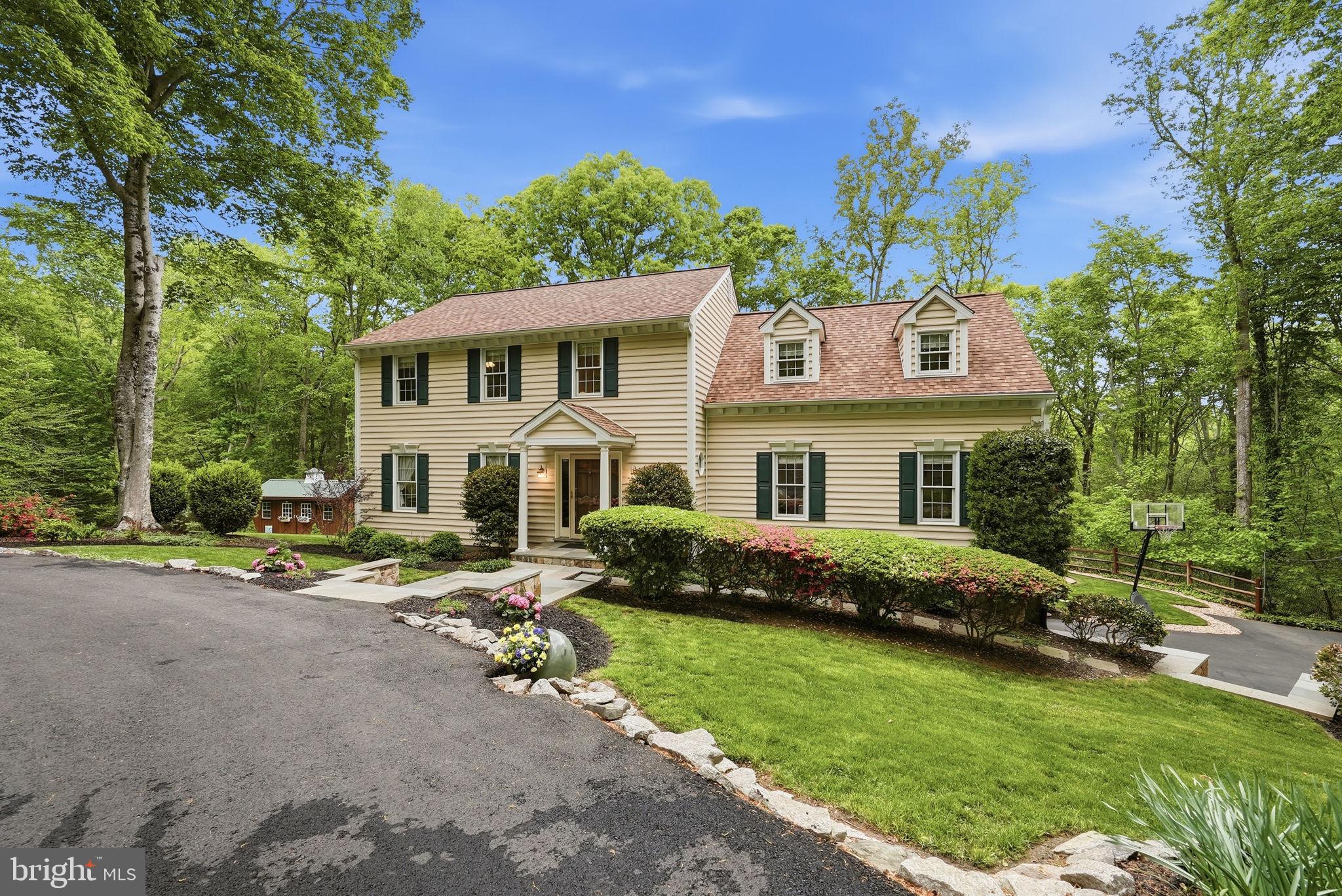 OCCOQUAN OAKS - Residential