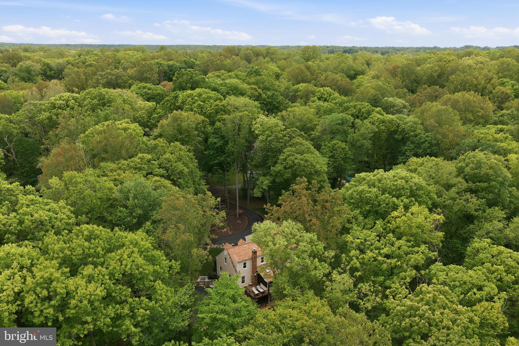 OCCOQUAN OAKS - Residential