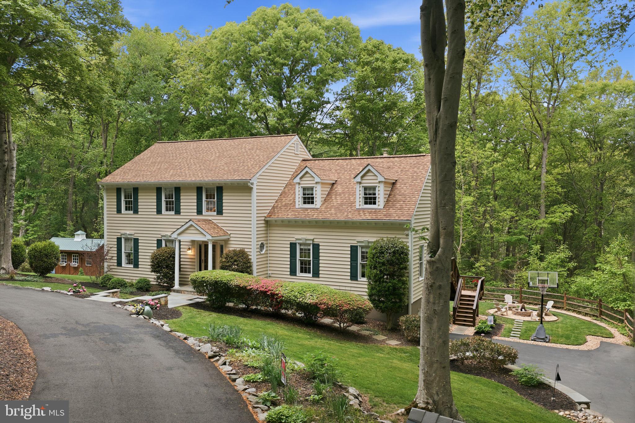 OCCOQUAN OAKS - Residential