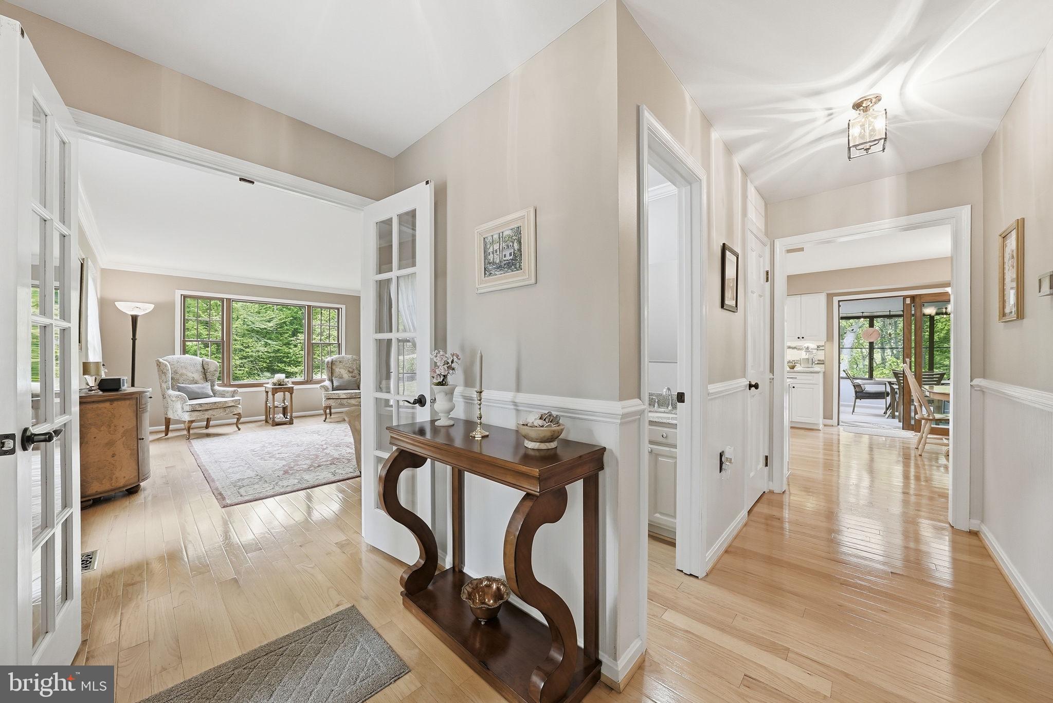 OCCOQUAN OAKS - Residential