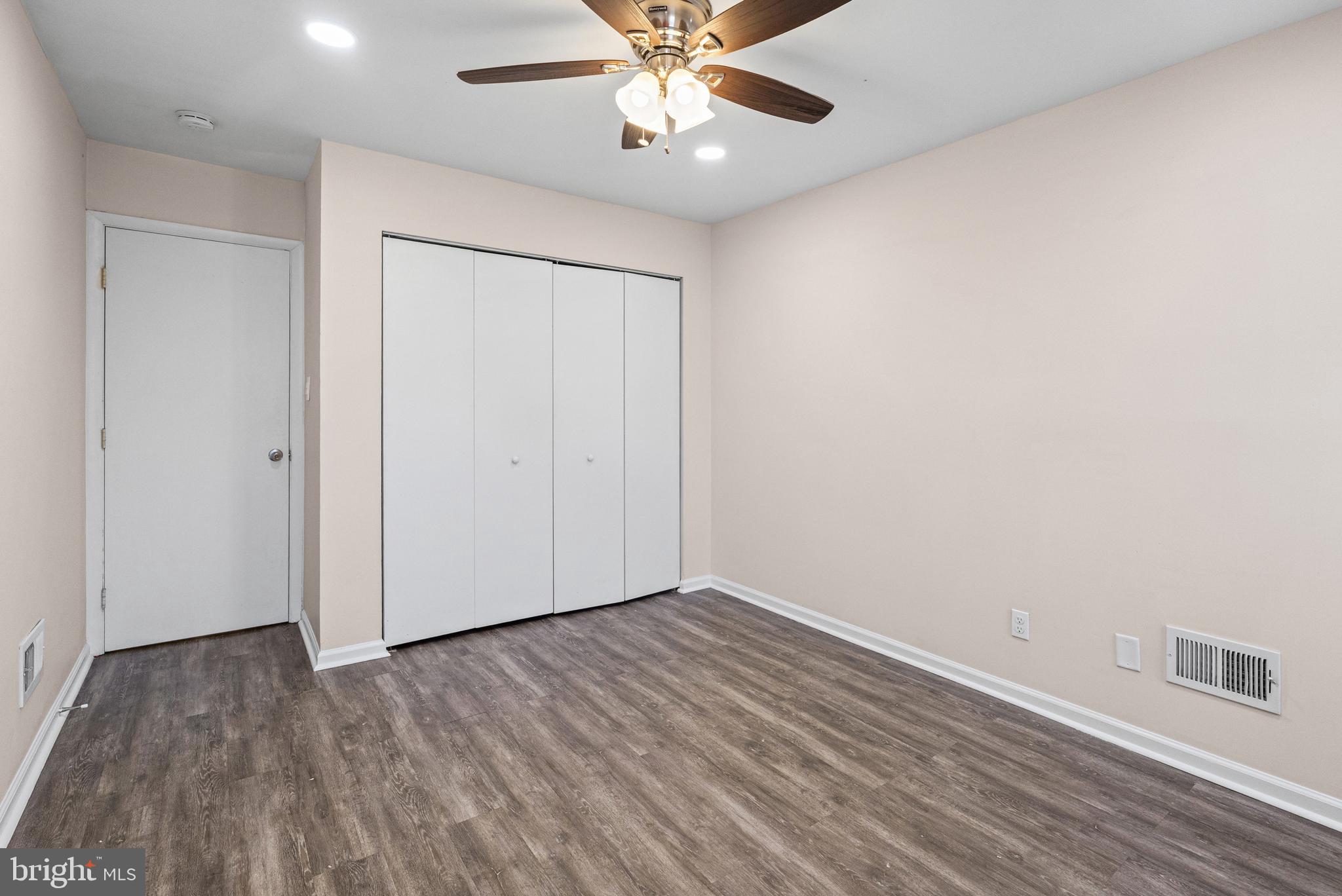 RESERVOIR HILL - Residential Income