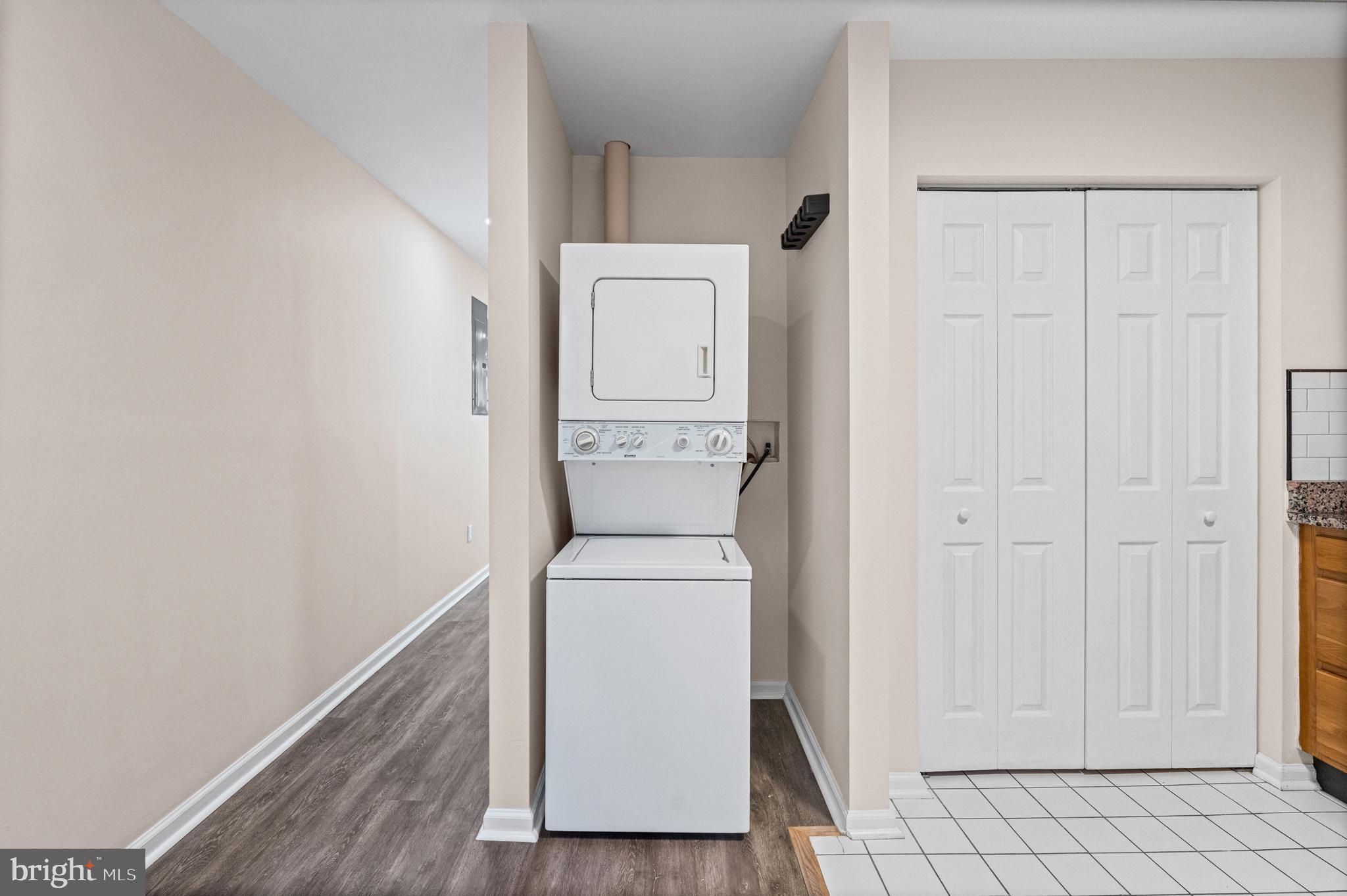 RESERVOIR HILL - Residential Income