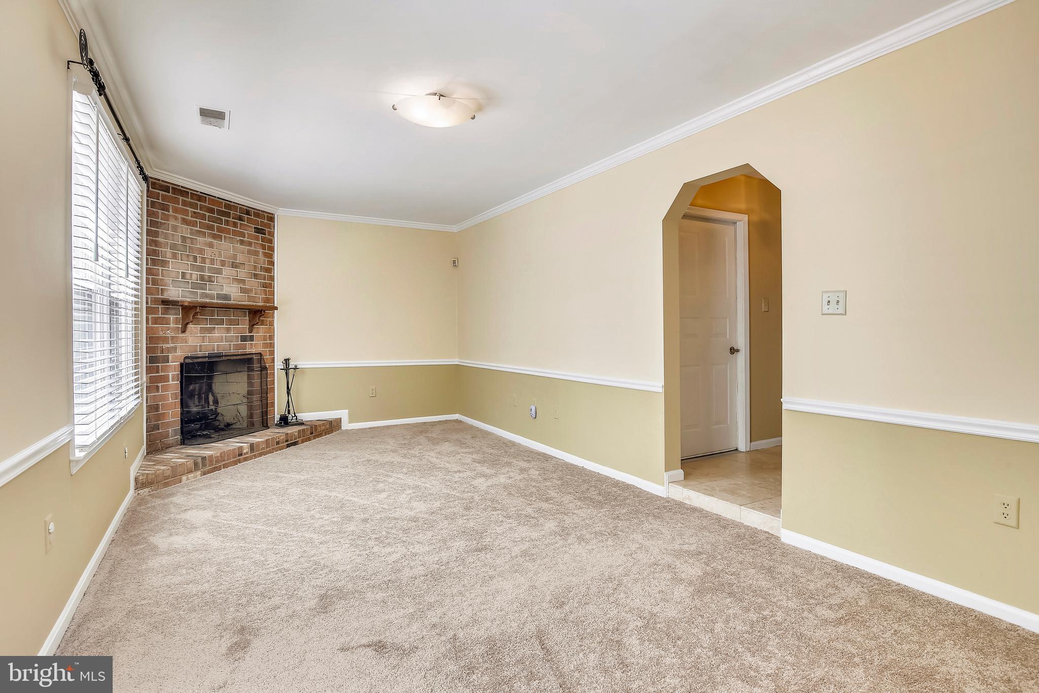 ANTON MEWS - Residential