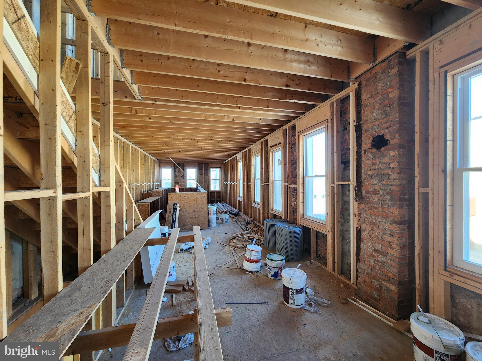 SANDTOWN-WINCHESTER - Residential