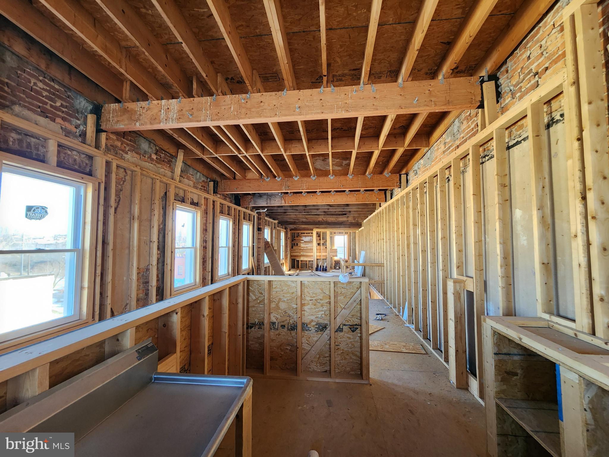 SANDTOWN-WINCHESTER - Residential