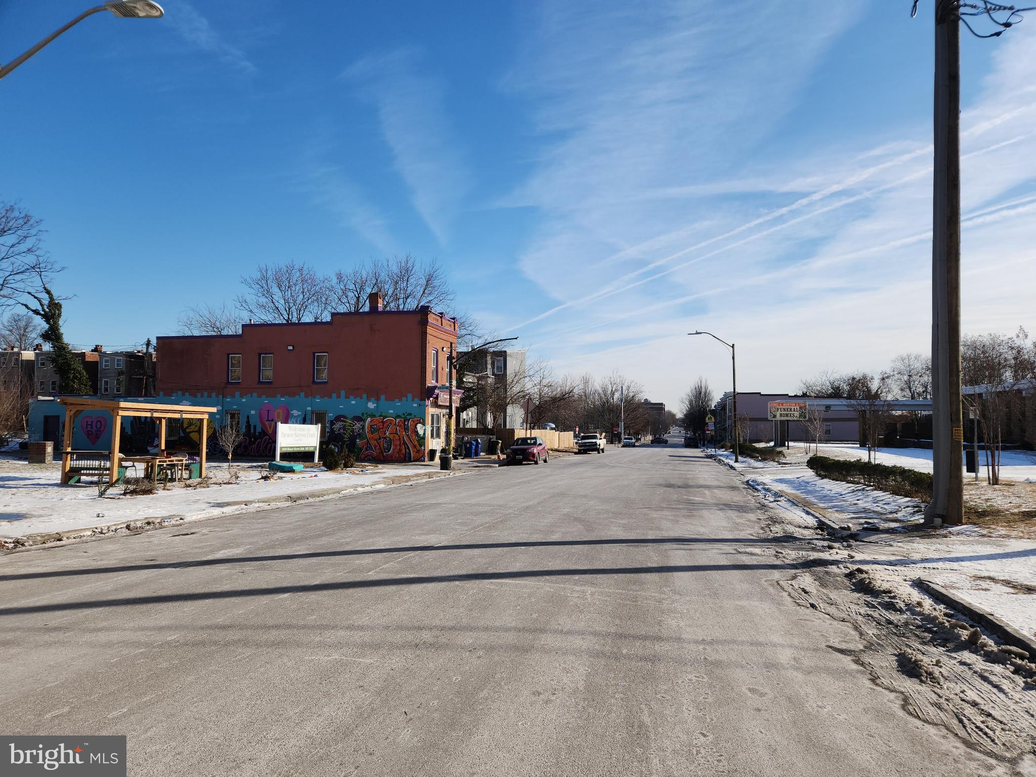 SANDTOWN-WINCHESTER - Residential