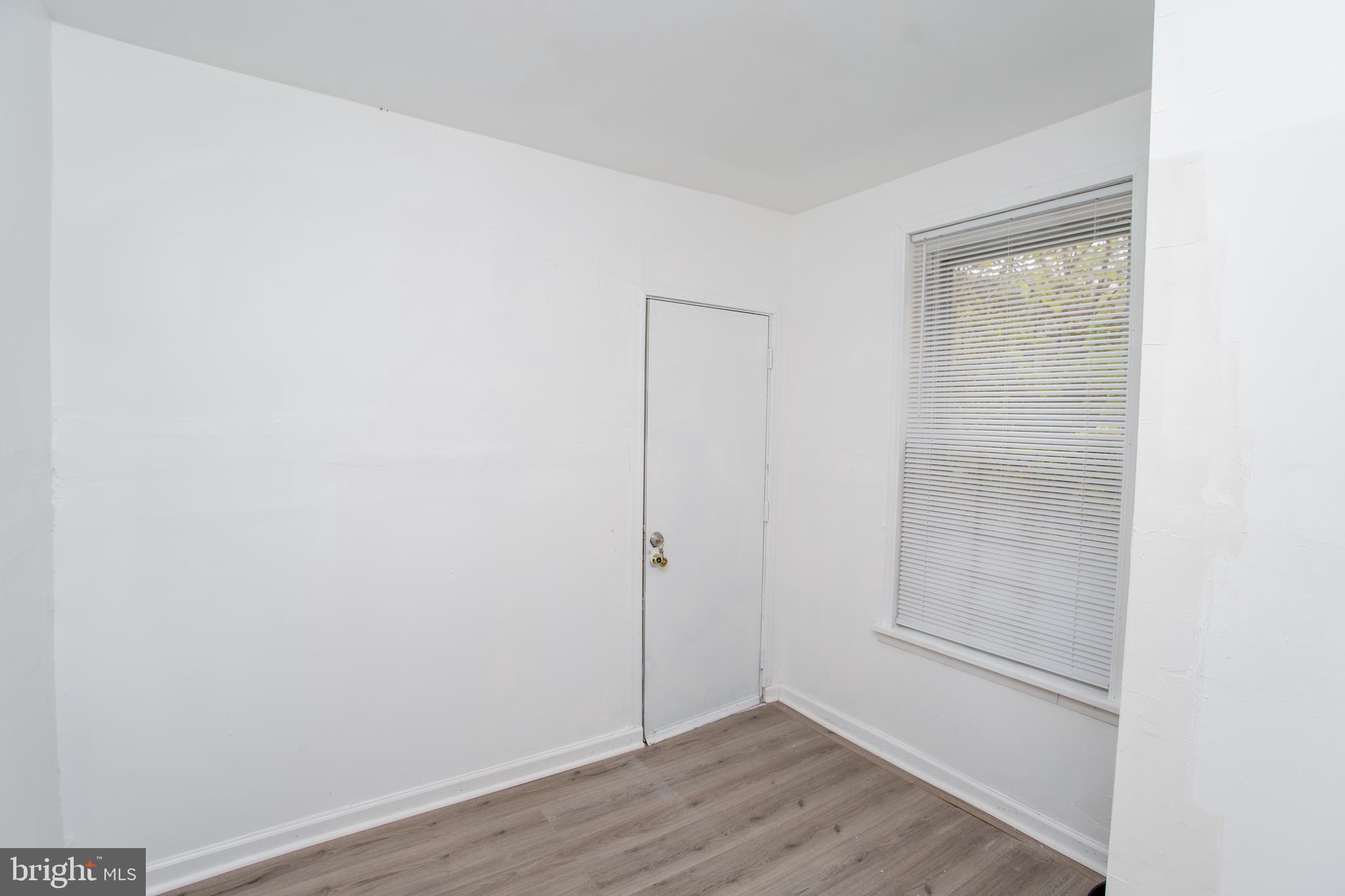 STRAWBERRY MANSION - Residential