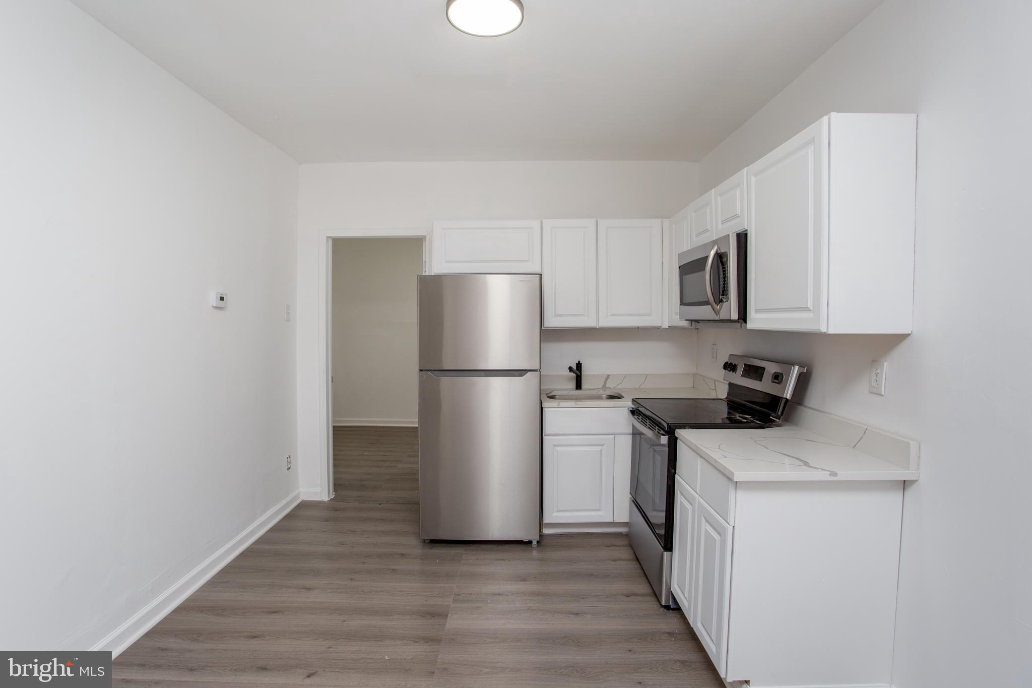 STRAWBERRY MANSION - Residential